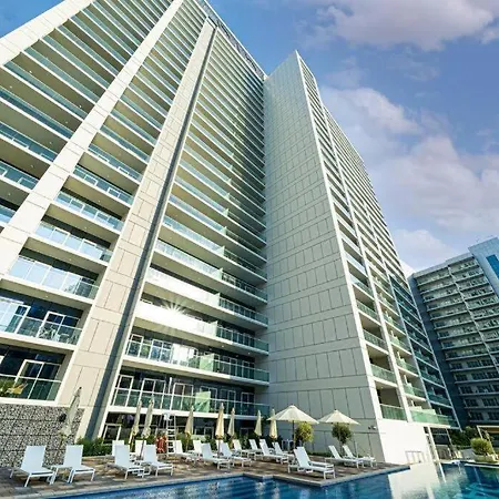 Burj Khalifa View 1 Bedroom Apartment With Balcony For Up To 4 Person Dubai Exterior photo