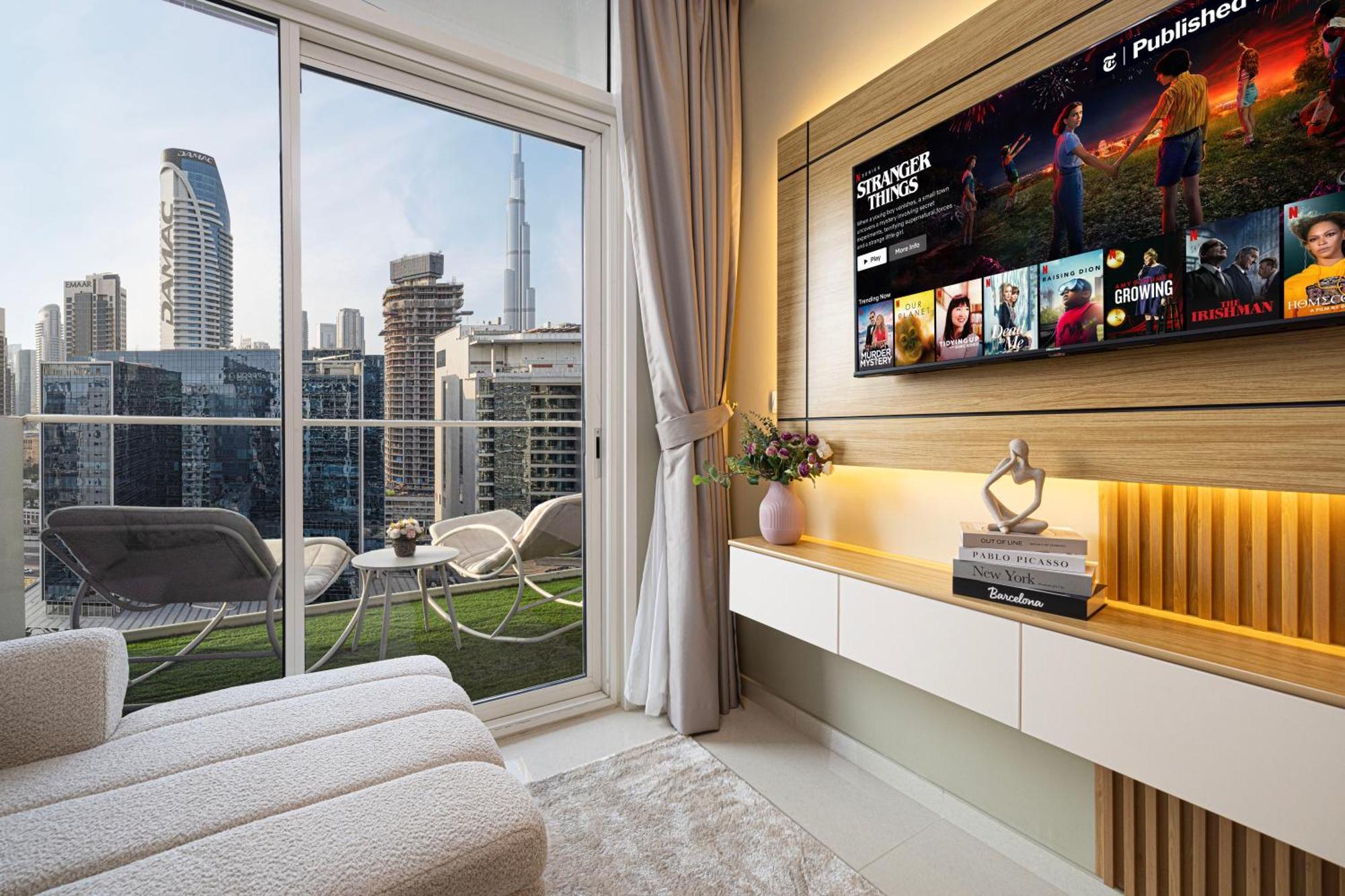 Apartment Burj Khalifa View 1 Bedroom With Balcony For Up To 4 Person Dubai