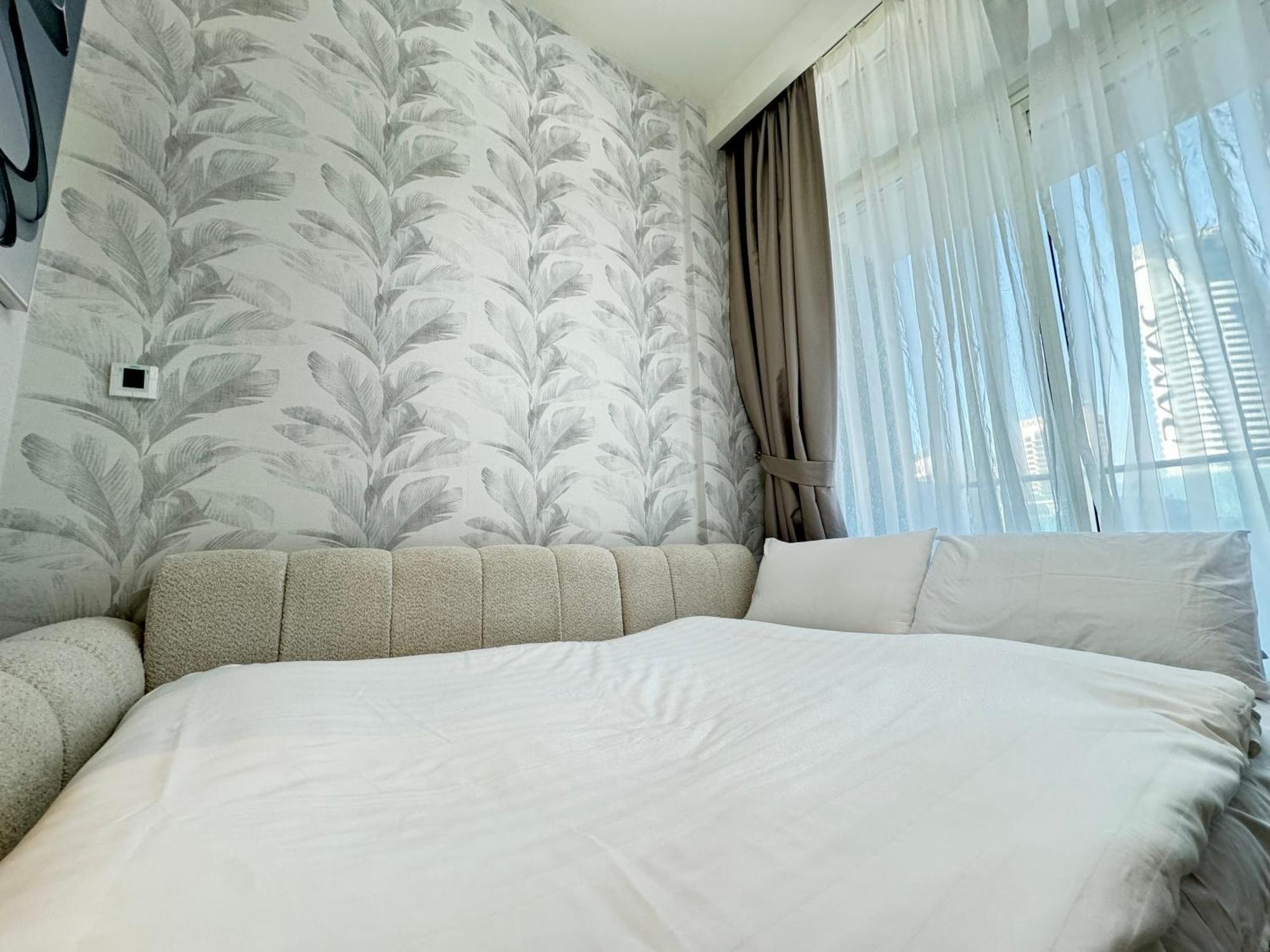 Apartment Burj Khalifa View 1 Bedroom With Balcony For Up To 4 Person Dubai